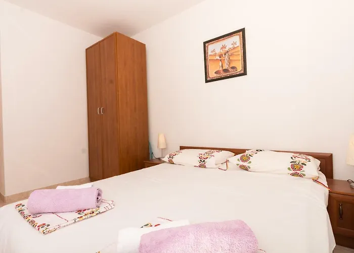 Pavic-nikic * Trogir